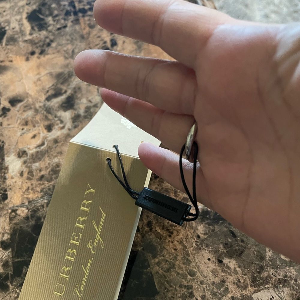 Burberry Ring - Picture 8 of 12